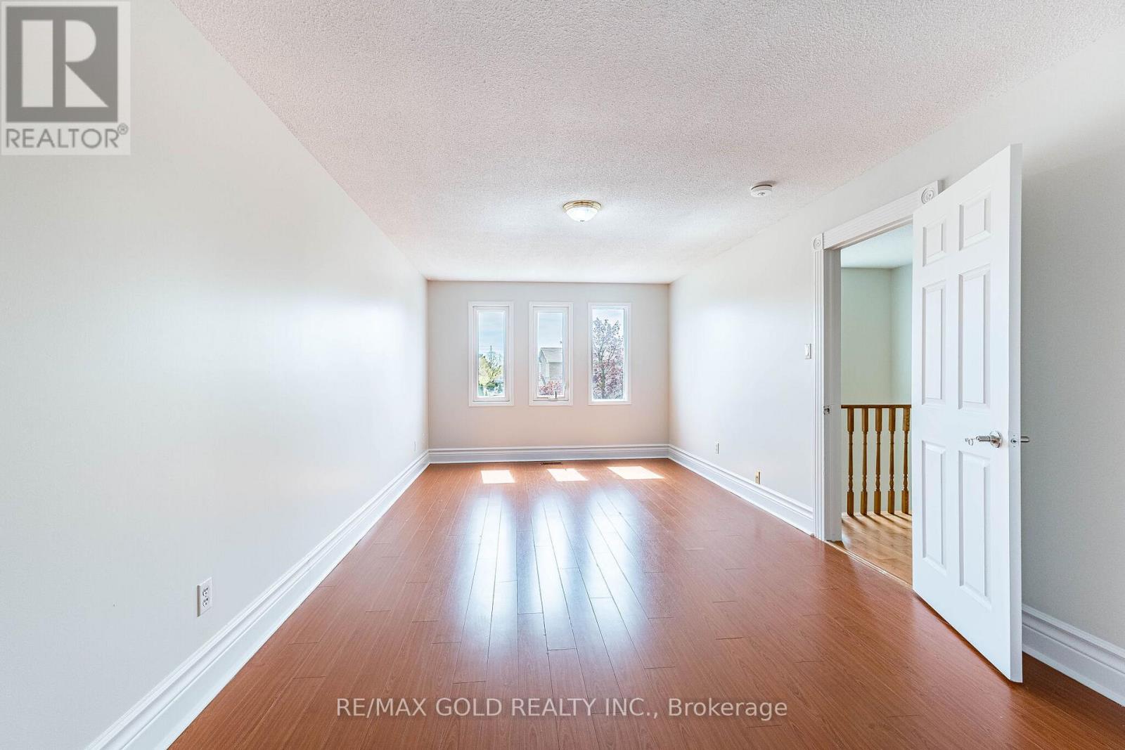 92 Moffatt Avenue, Brampton, Ontario  L6Y 4K8 - Photo 26 - W13135746