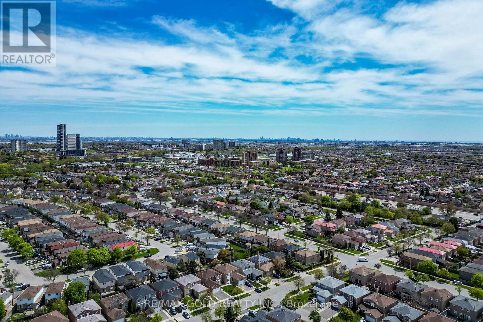 92 Moffatt Avenue, Brampton, Ontario  L6Y 4K8 - Photo 50 - W13135746
