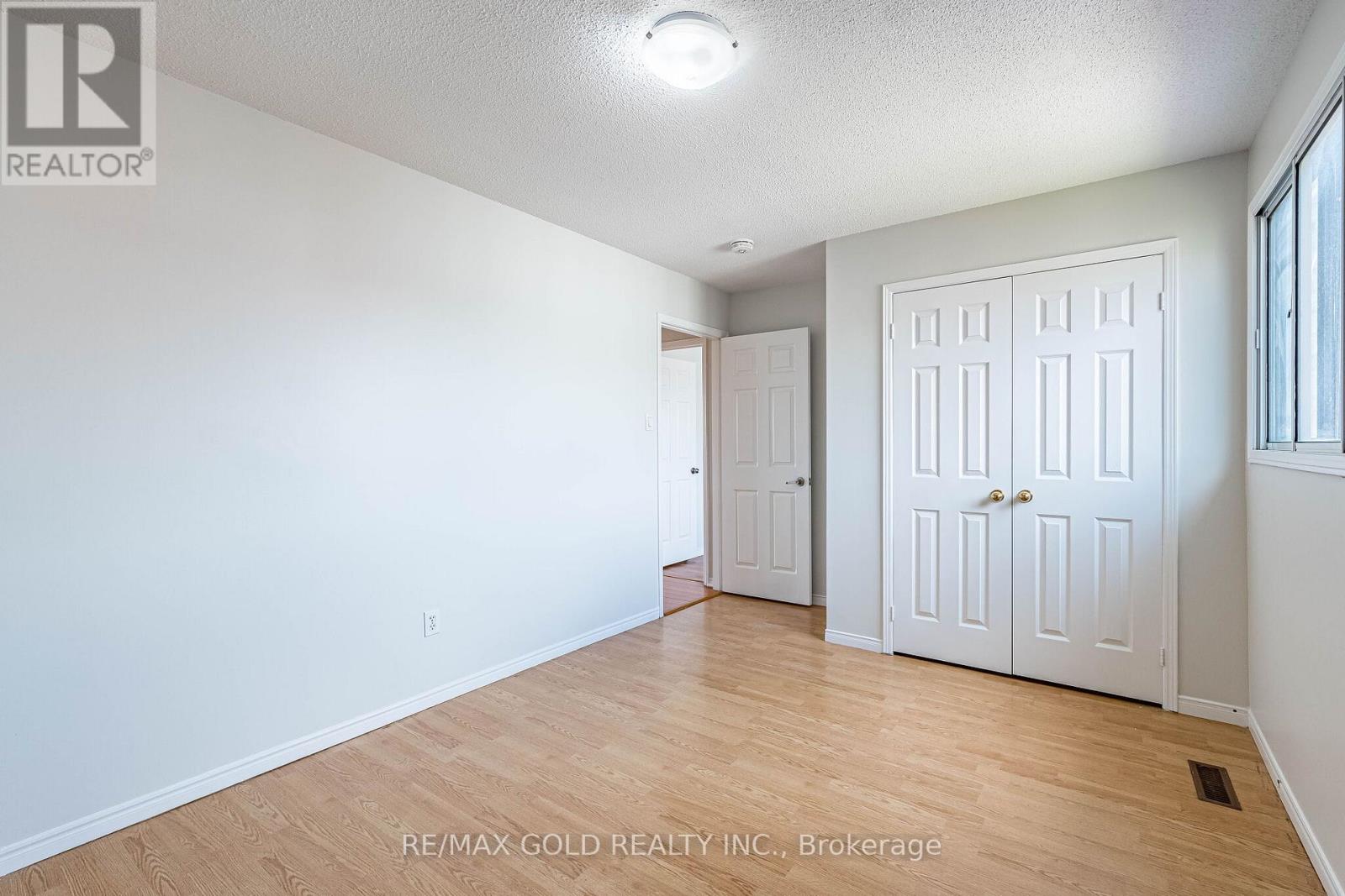 92 Moffatt Avenue, Brampton, Ontario  L6Y 4K8 - Photo 32 - W13135746