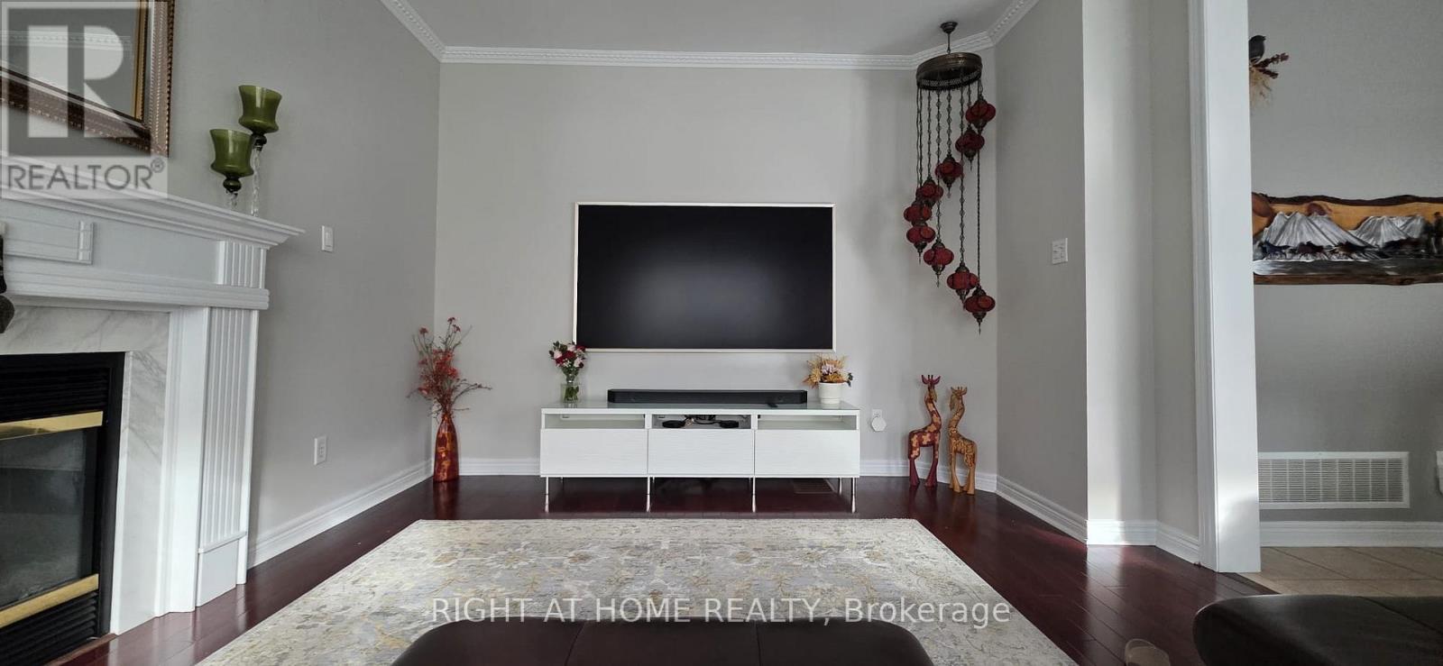 3140 Wrigglesworth Crescent, Mississauga, Ontario L5M 6W7 - Photo 6 - W13137574