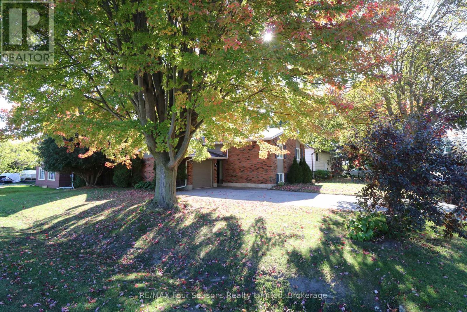 323 Hickory Street, Collingwood, Ontario  L9Y 3G4 - Photo 38 - S13136630