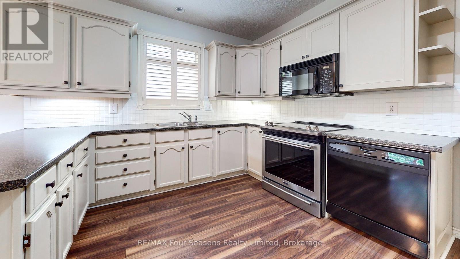 323 Hickory Street, Collingwood, Ontario  L9Y 3G4 - Photo 8 - S13136630