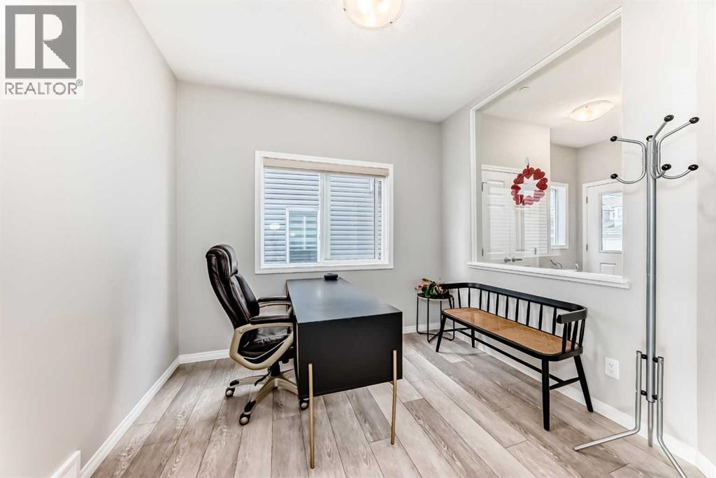 73 Lucas Heights NW, Calgary, Alberta  T3P 1S8 - Photo 22 - A2309445