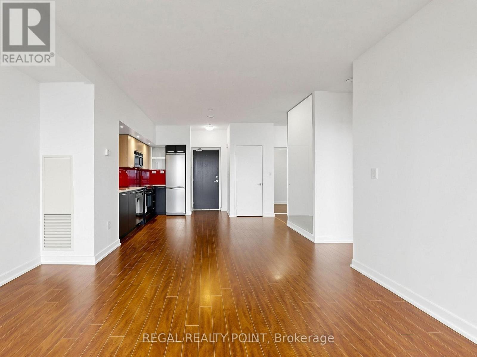 2910 - 25 Capreol Court, Toronto, Ontario M5V 3Z7 - Photo 10 - C13138160