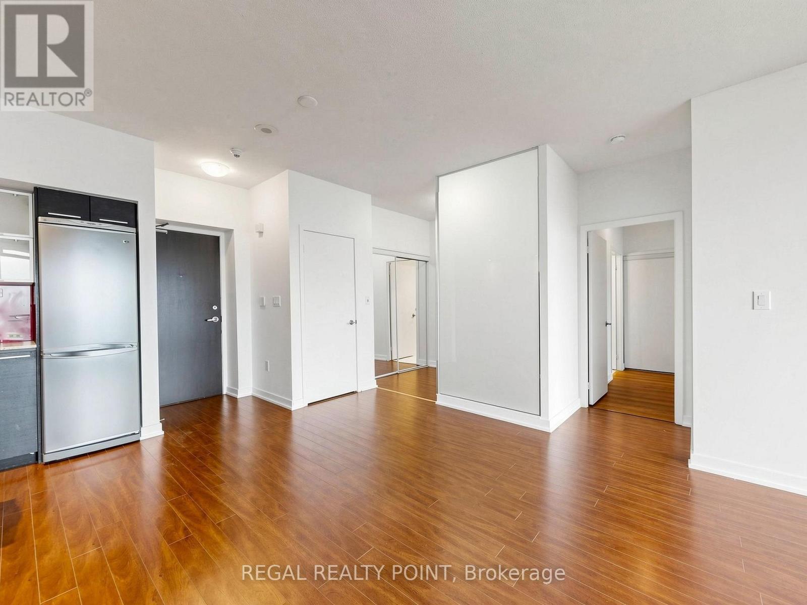 2910 - 25 Capreol Court, Toronto, Ontario M5V 3Z7 - Photo 12 - C13138160