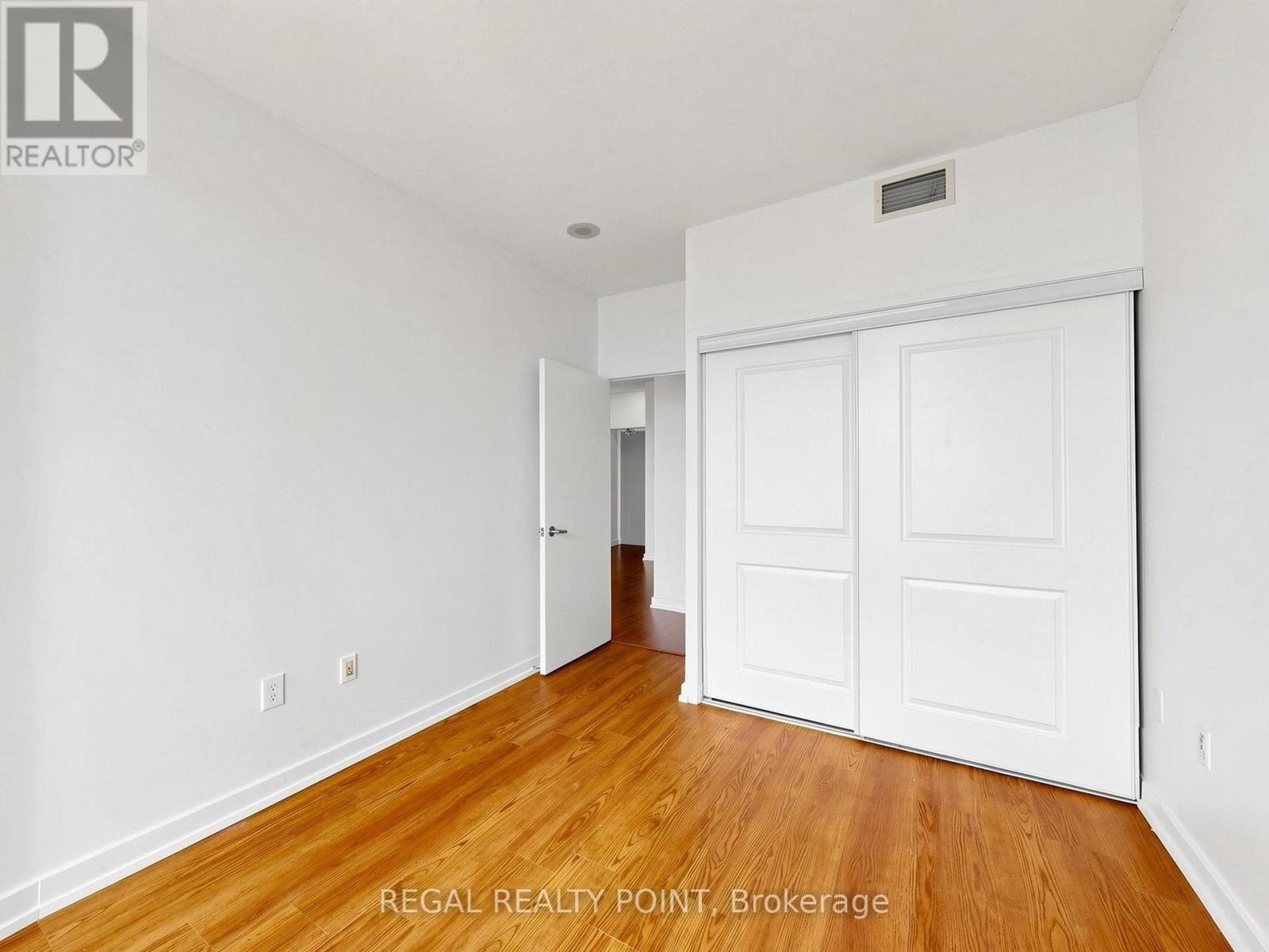 2910 - 25 Capreol Court, Toronto, Ontario M5V 3Z7 - Photo 21 - C13138160