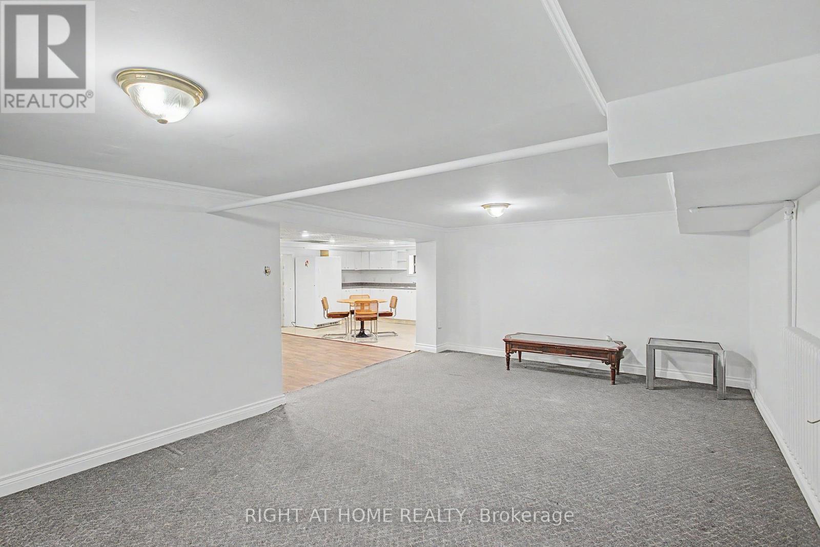 89 Newton Drive, Toronto, Ontario  M2M 2N2 - Photo 24 - C13138180