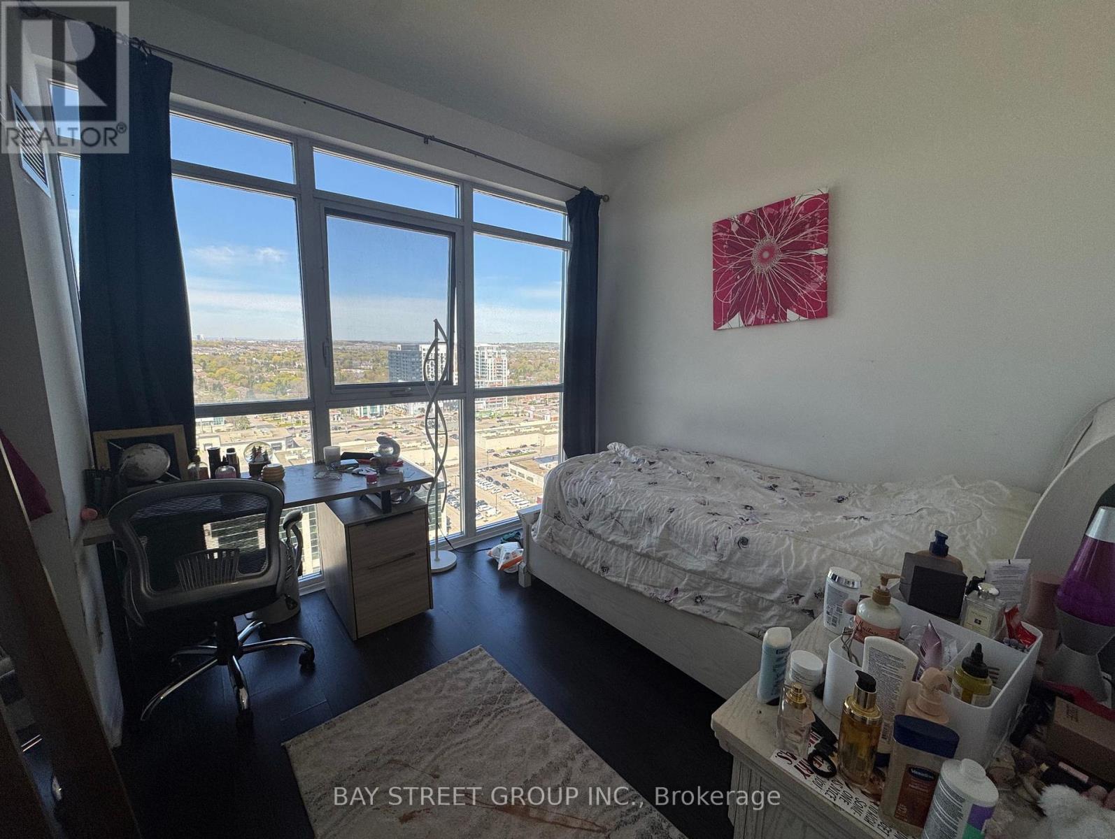 Lph04 - 55 Oneida Crescent, Richmond Hill, Ontario  L4B 0E8 - Photo 2 - N13138168