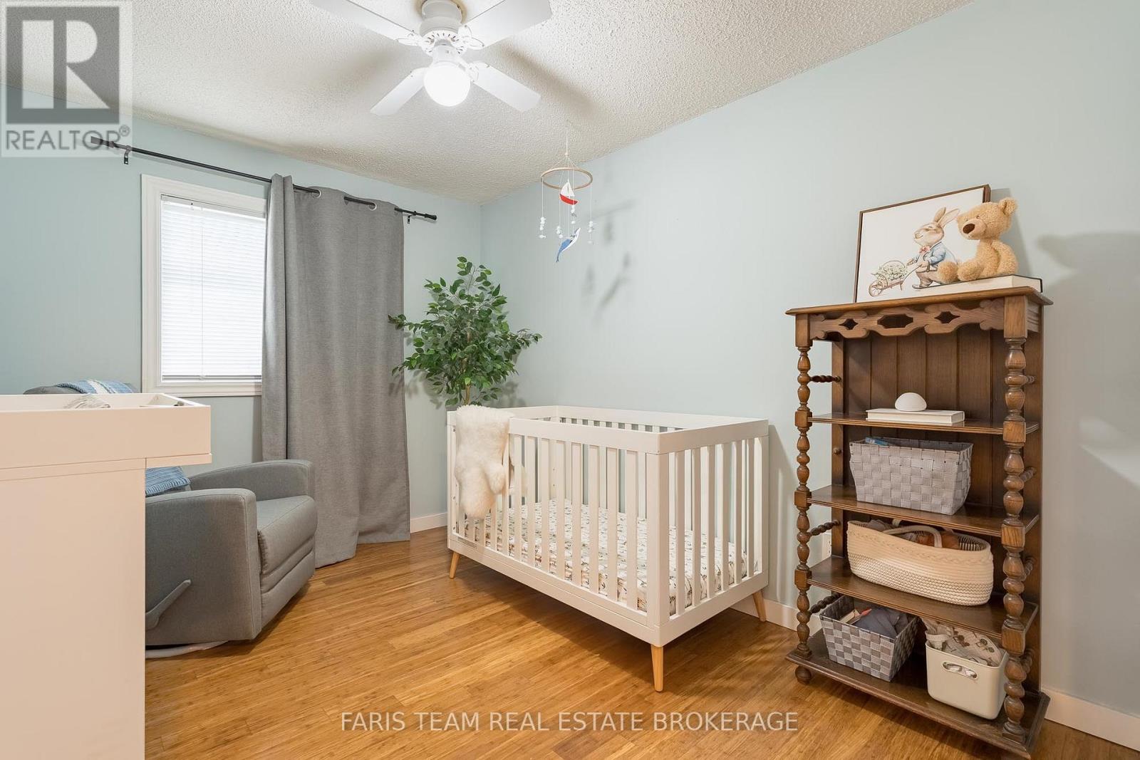 44 Hadden Crescent, Barrie, Ontario  L4M 6G6 - Photo 15 - S13138162