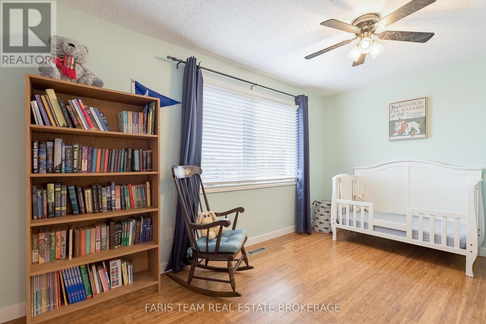 44 Hadden Crescent, Barrie, Ontario  L4M 6G6 - Photo 16 - S13138162