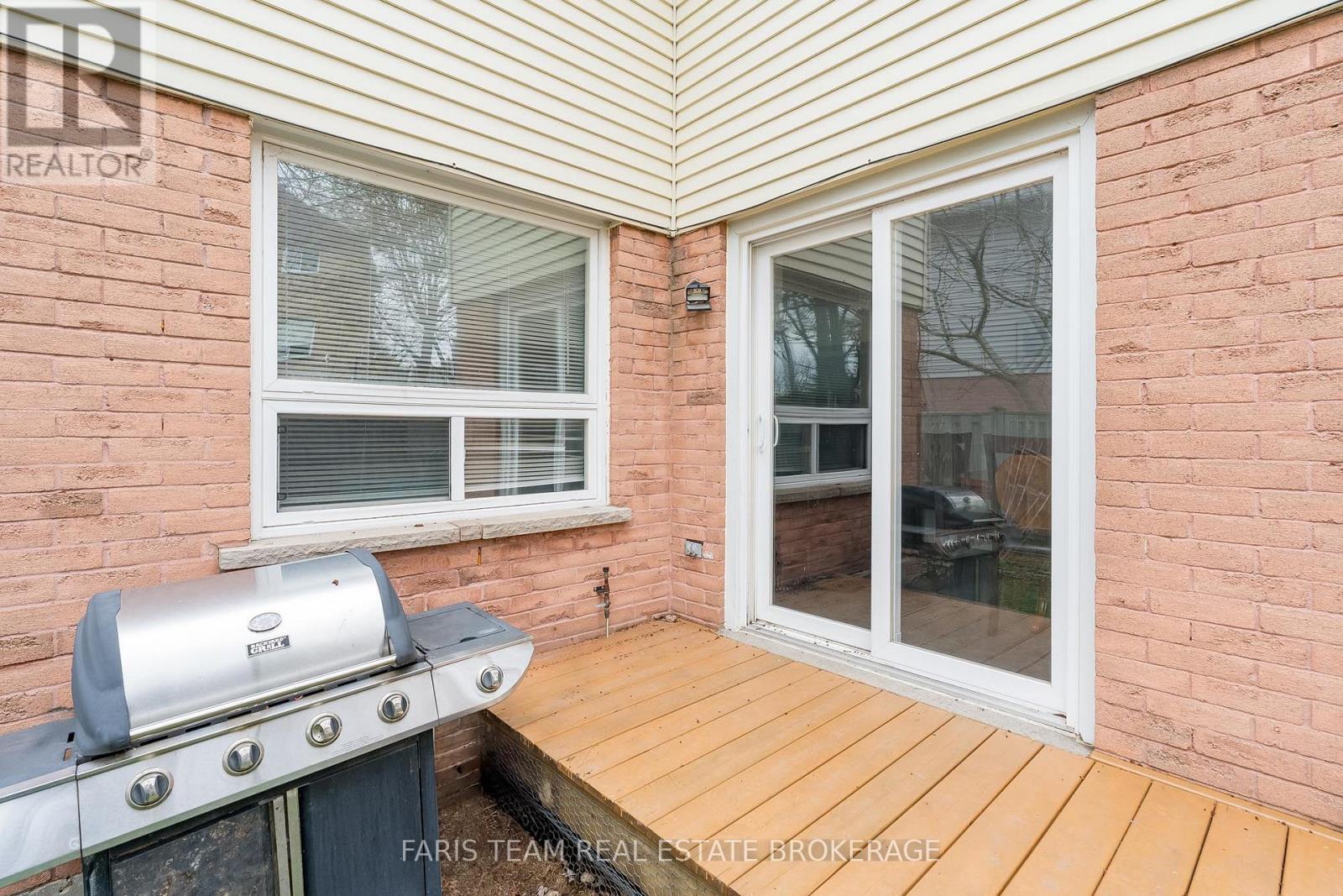 44 Hadden Crescent, Barrie, Ontario  L4M 6G6 - Photo 23 - S13138162