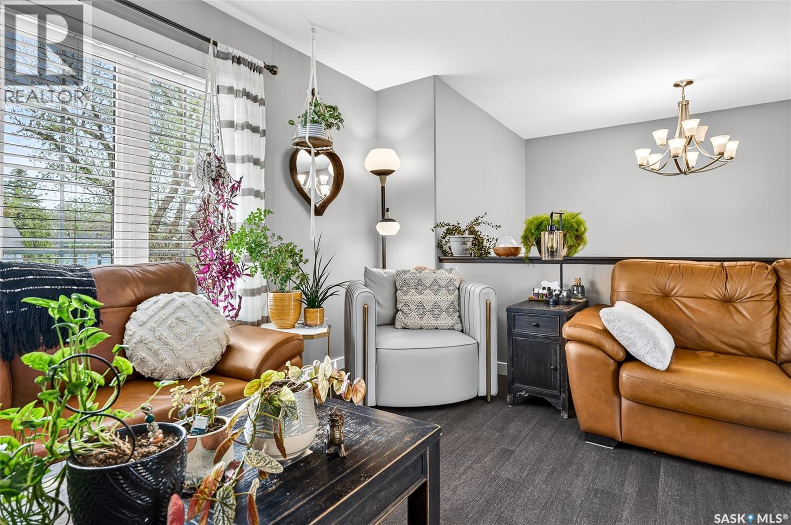 1048 6th Avenue Nw, Moose Jaw, Saskatchewan  S6H 4A4 - Photo 7 - SK036208