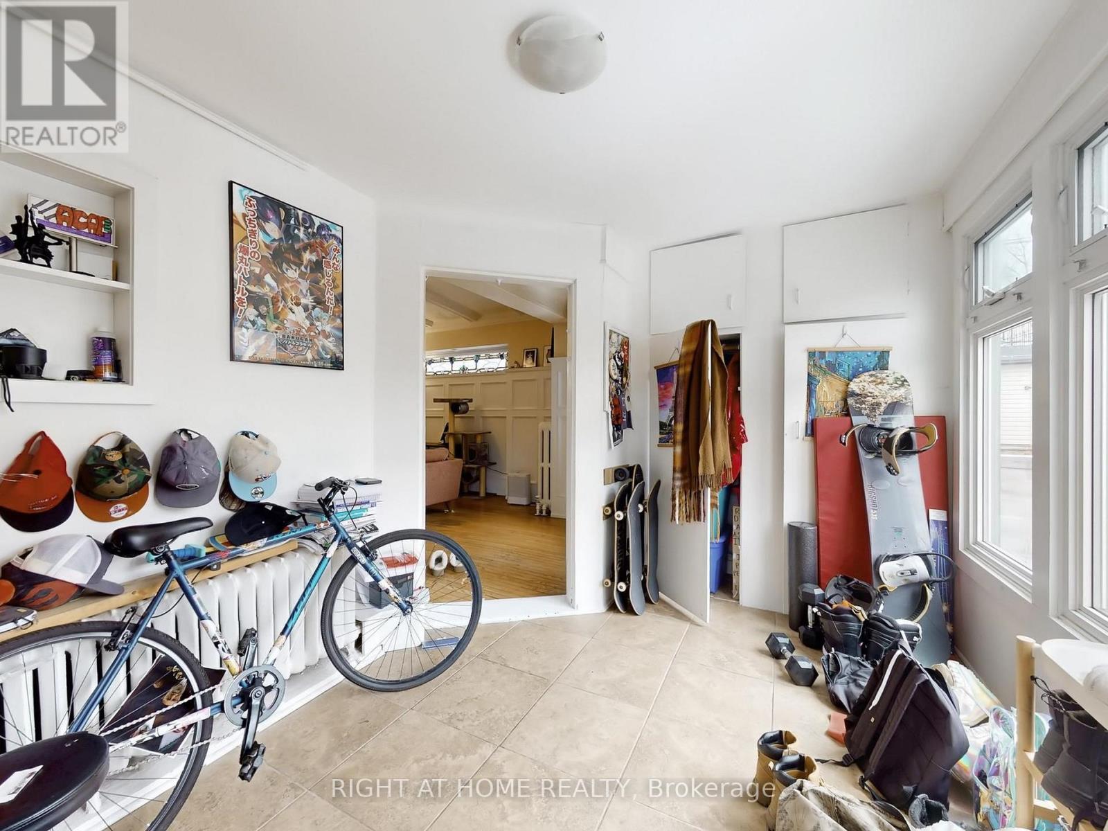 32 High Park Boulevard, Toronto, Ontario  M6R 1M7 - Photo 16 - W13138170