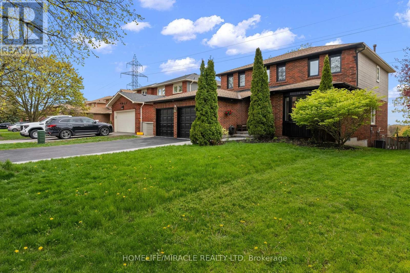 164 Melissa Crescent, Whitby, Ontario  L1N 8G5 - Photo 3 - E13136776