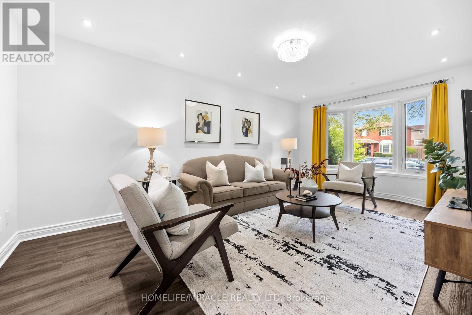 164 Melissa Crescent, Whitby, Ontario  L1N 8G5 - Photo 8 - E13136776