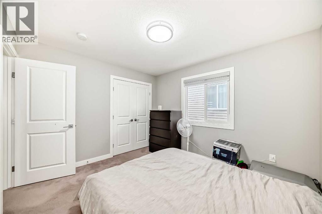 197 Baysprings Gardens SW, Airdrie, Alberta  T4B 5C5 - Photo 30 - A2290238