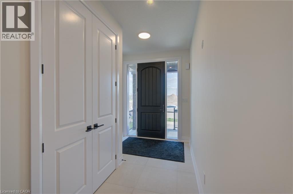 54 Jacob Detweiller Drive, Kitchener, Ontario  N2P 0K7 - Photo 5 - 40800824