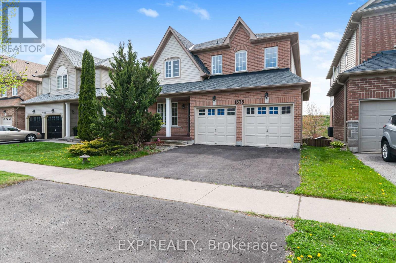 1335 Langley Circle, Oshawa, Ontario  L1K 0E2 - Photo 2 - E13134362