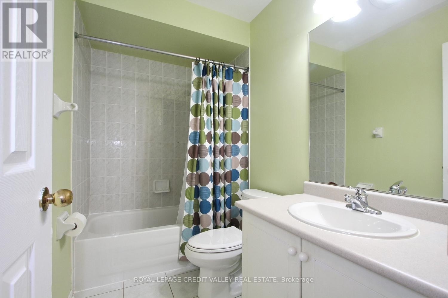 4 Kanata Road, Brampton, Ontario L7A 3R2 - Photo 28 - W12987262