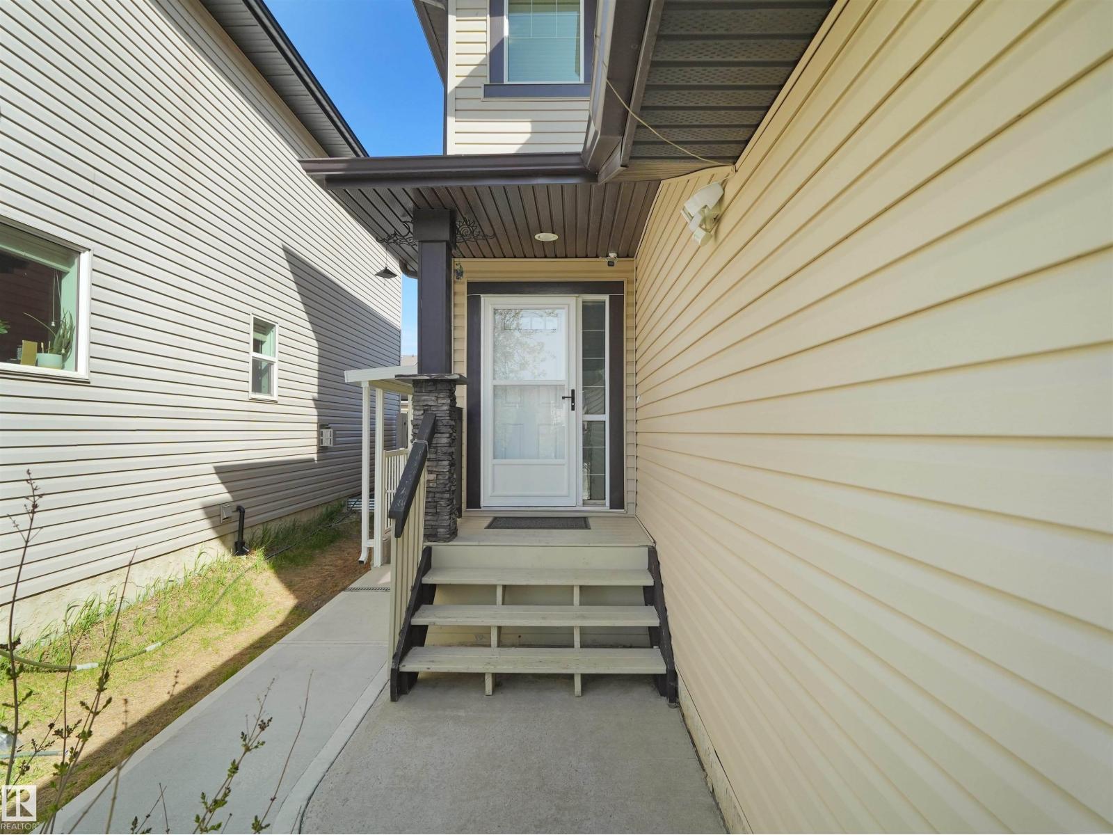 2017 32a St Nw, Edmonton, Alberta  T6T 0L6 - Photo 4 - E4488271