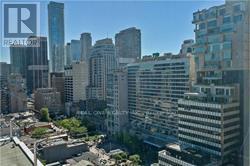 1906 - 155 Yorkville Avenue, Toronto, Ontario  M5R 1C4 - Photo 4 - C13138214