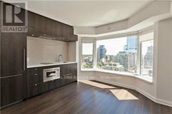 1906 - 155 Yorkville Avenue, Toronto, Ontario  M5R 1C4 - Photo 6 - C13138214