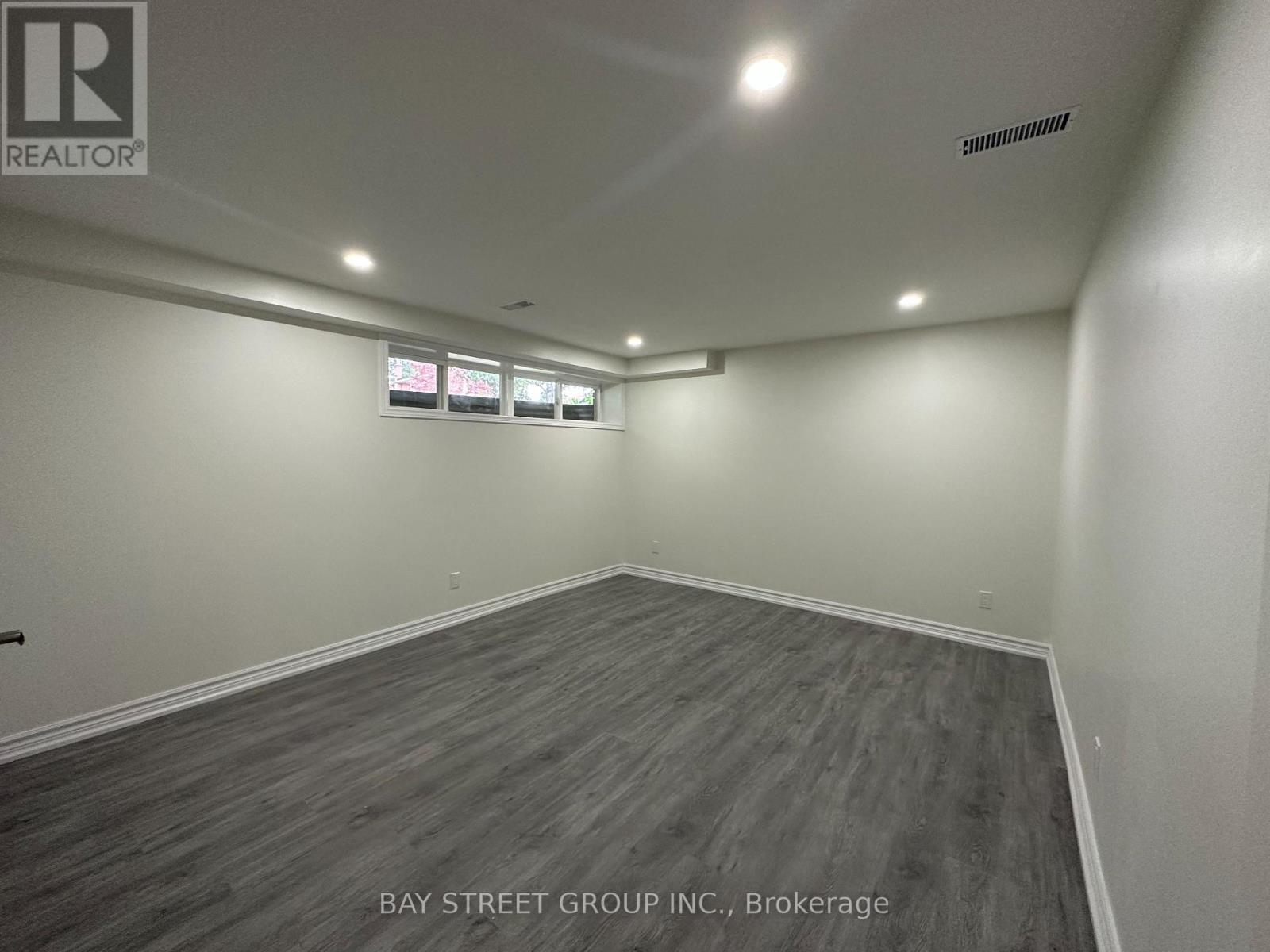 Lower - 17 Kilkenny Drive, Toronto, Ontario  M1W 1J5 - Photo 11 - E13138208