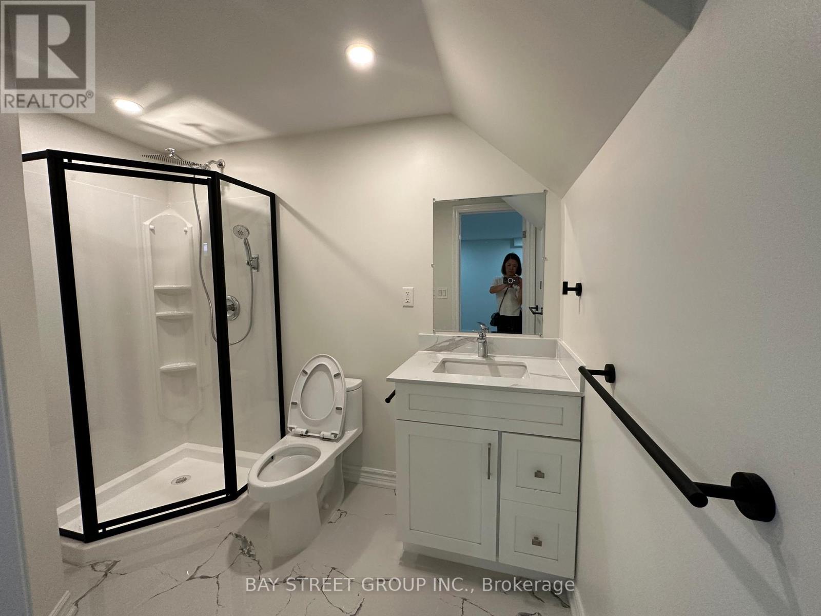 Lower - 17 Kilkenny Drive, Toronto, Ontario  M1W 1J5 - Photo 17 - E13138208
