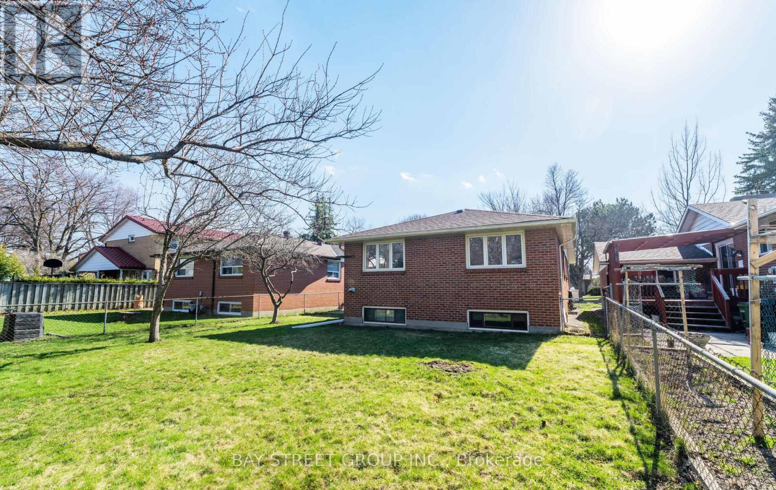 Lower - 17 Kilkenny Drive, Toronto, Ontario  M1W 1J5 - Photo 21 - E13138208