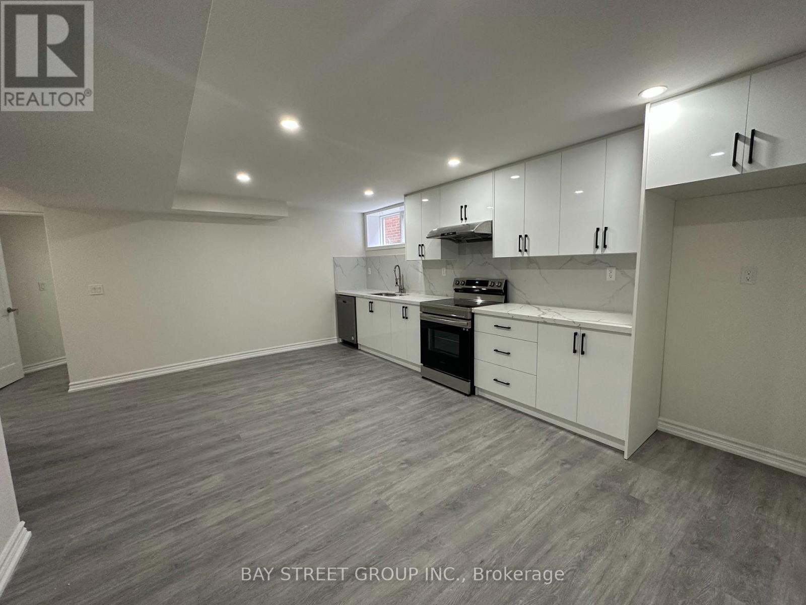 Lower - 17 Kilkenny Drive, Toronto, Ontario  M1W 1J5 - Photo 5 - E13138208