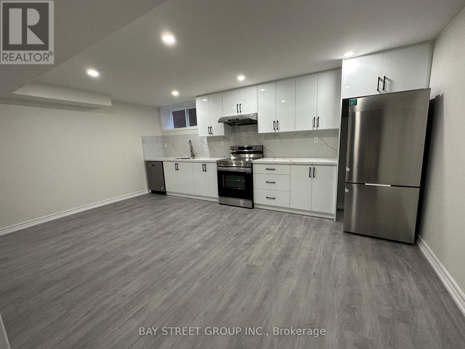 Lower - 17 Kilkenny Drive, Toronto, Ontario  M1W 1J5 - Photo 9 - E13138208