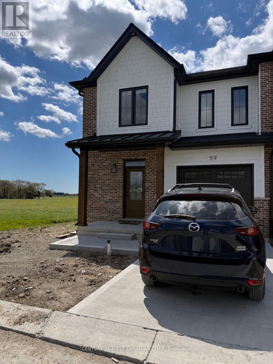 59 - 147 Scott's Drive, Lucan Biddulph, Ontario  N0M 2J0 - Photo 1 - X13137176