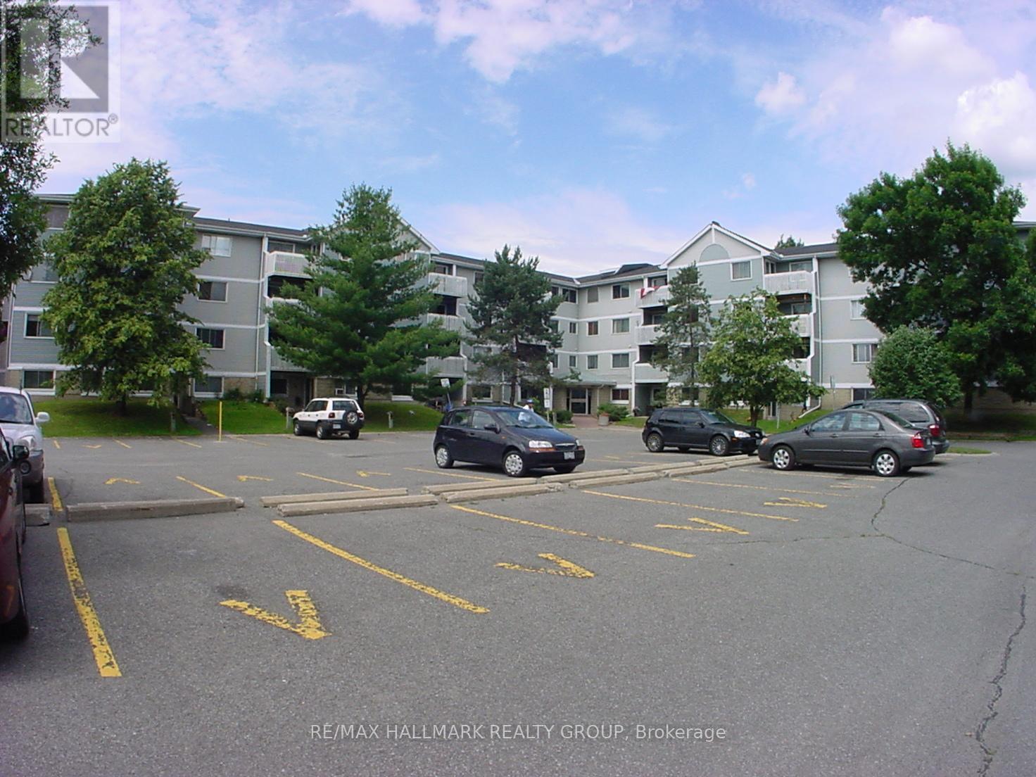 310 - 214 VIEWMOUNT DRIVE, Ottawa, Ontario