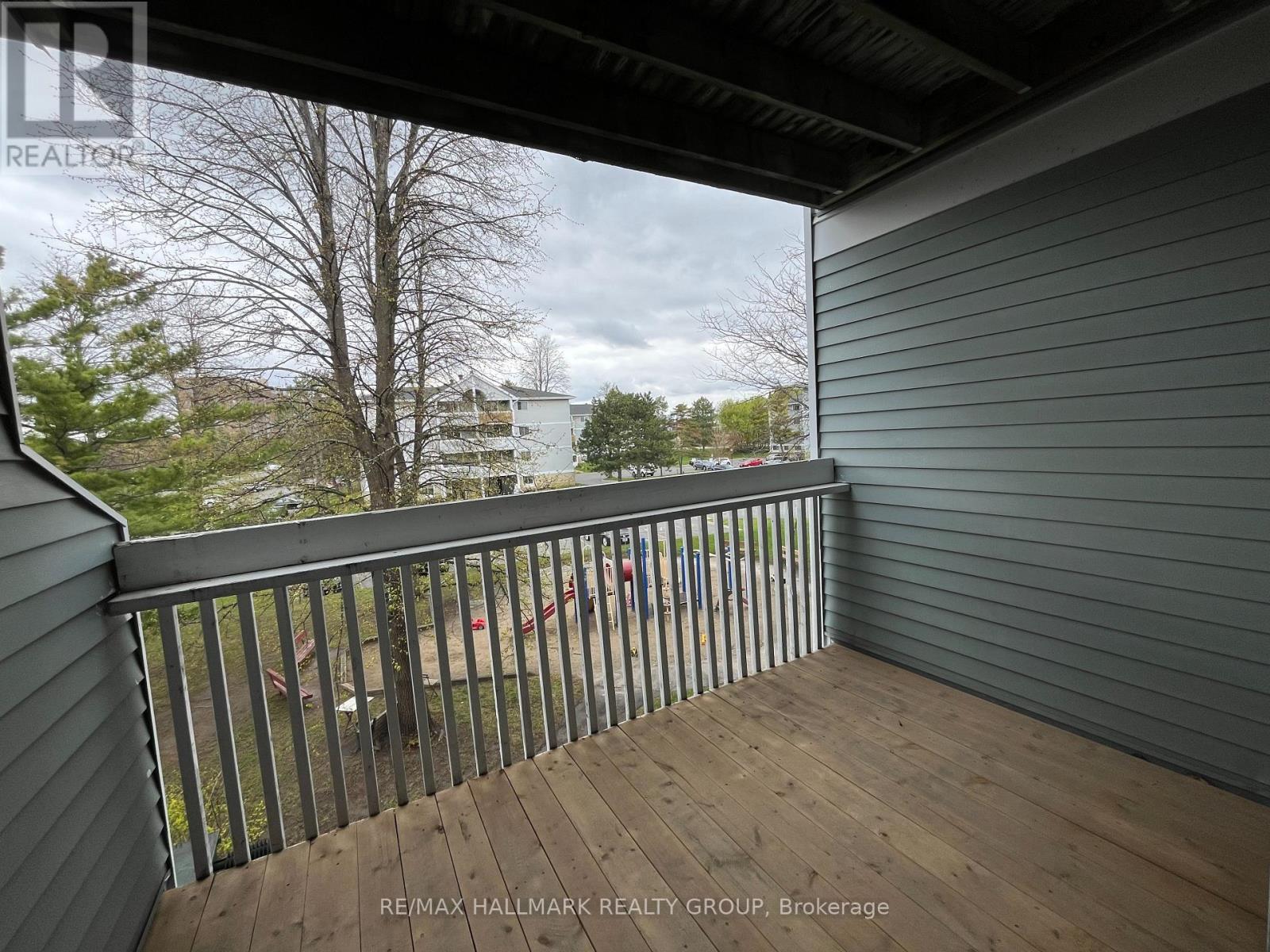 310 - 214 Viewmount Drive, Ottawa, Ontario  K2E 7X3 - Photo 15 - X12842674