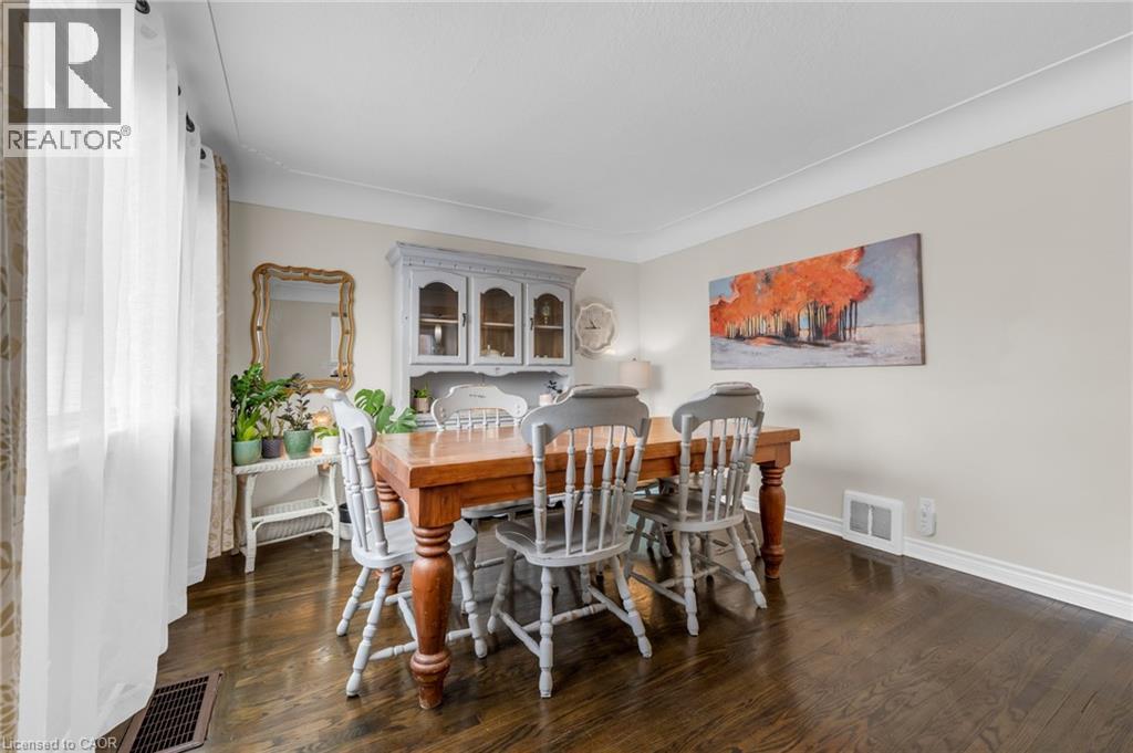 475 East 38th Street, Hamilton, Ontario  L8V 4G7 - Photo 8 - 40820915