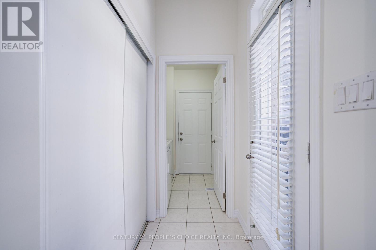 166 Remembrance Road, Brampton, Ontario  L7A 4X1 - Photo 18 - W13138218