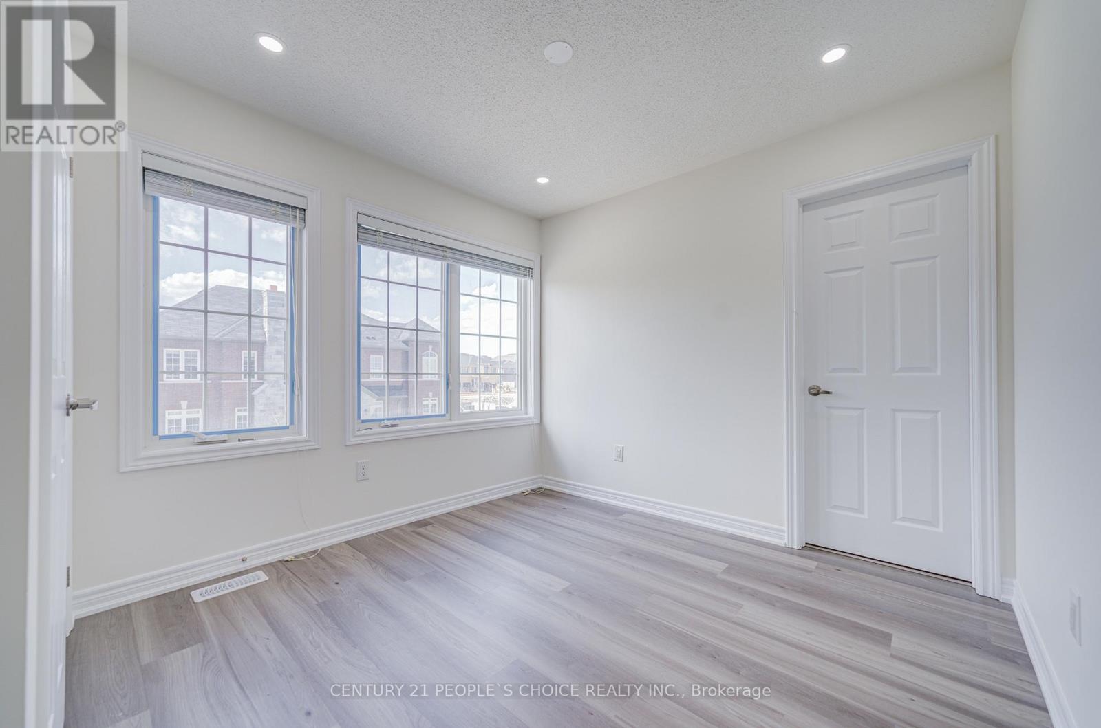 166 Remembrance Road, Brampton, Ontario  L7A 4X1 - Photo 34 - W13138218