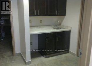 6 - 6110 Ordan Drive, Mississauga, Ontario  L5T 2B3 - Photo 4 - W13138220