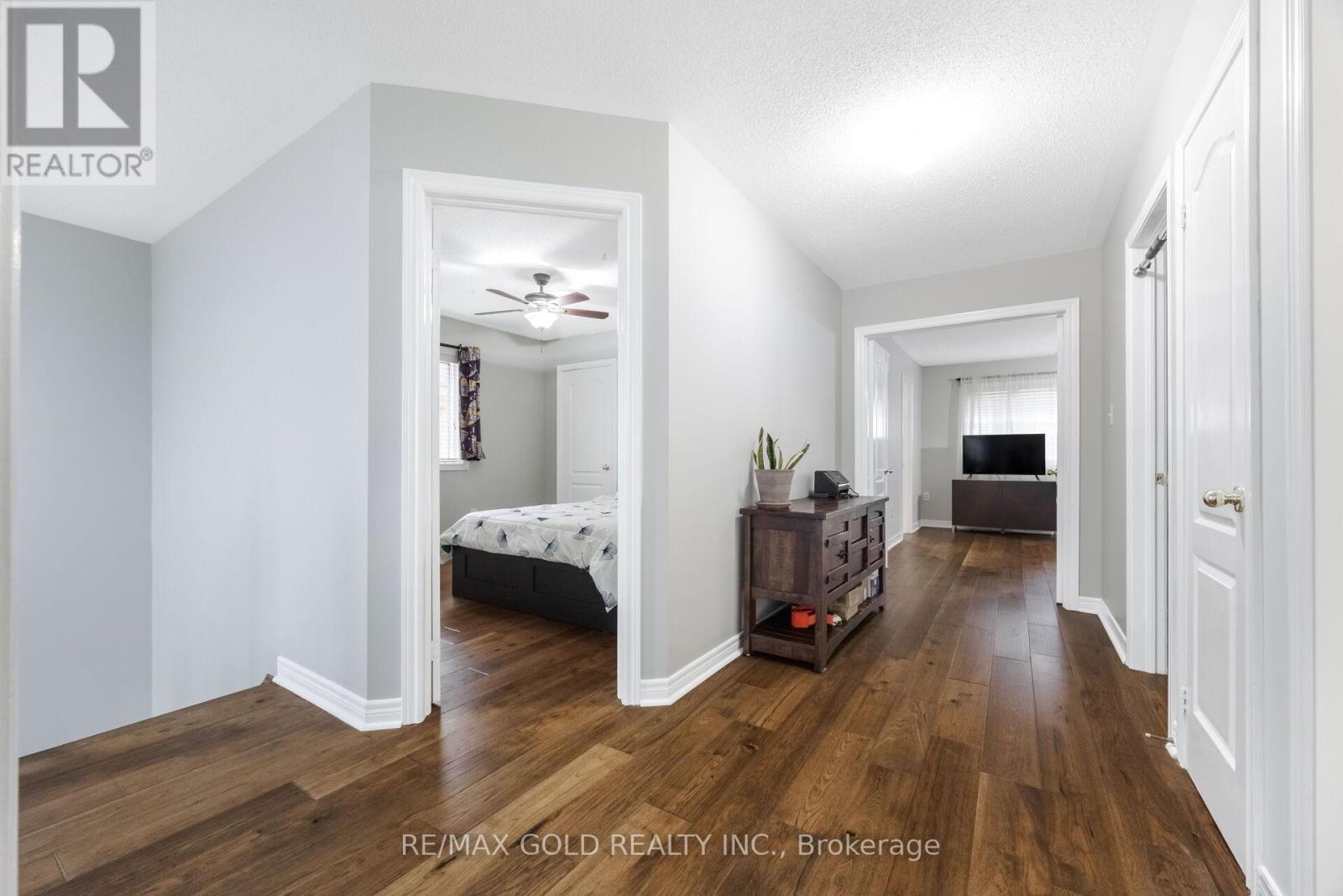 64 Strathdale Road, Brampton, Ontario  L6P 2Y4 - Photo 20 - W13138232