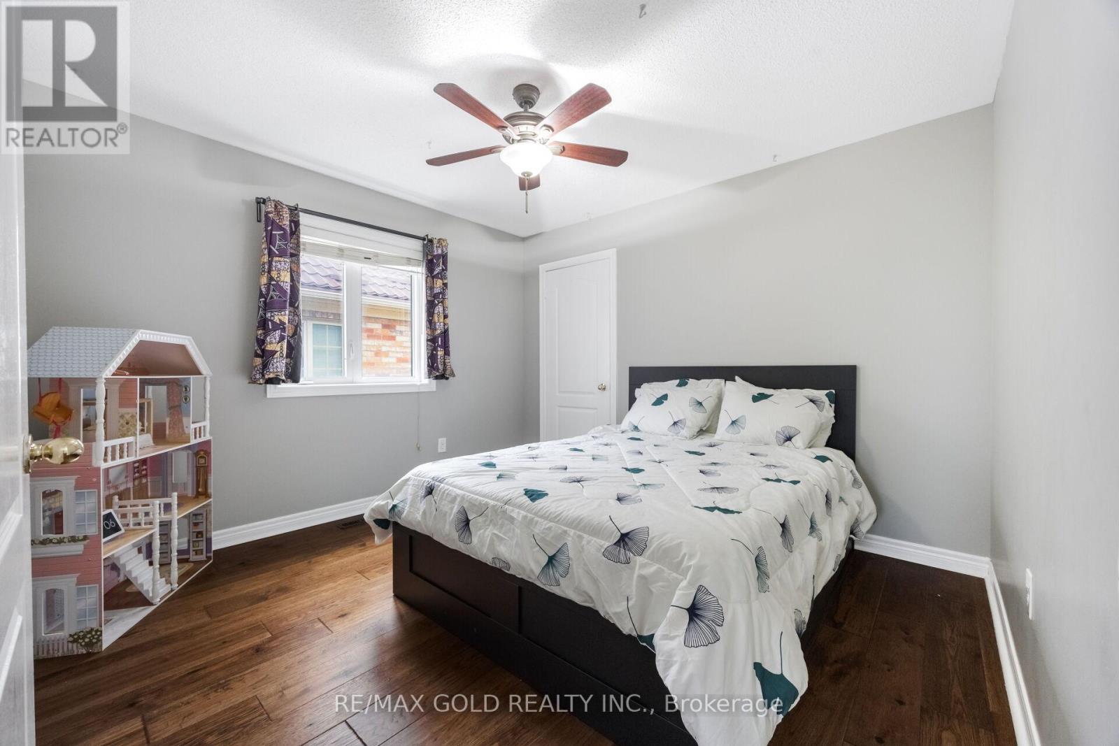 64 Strathdale Road, Brampton, Ontario  L6P 2Y4 - Photo 29 - W13138232