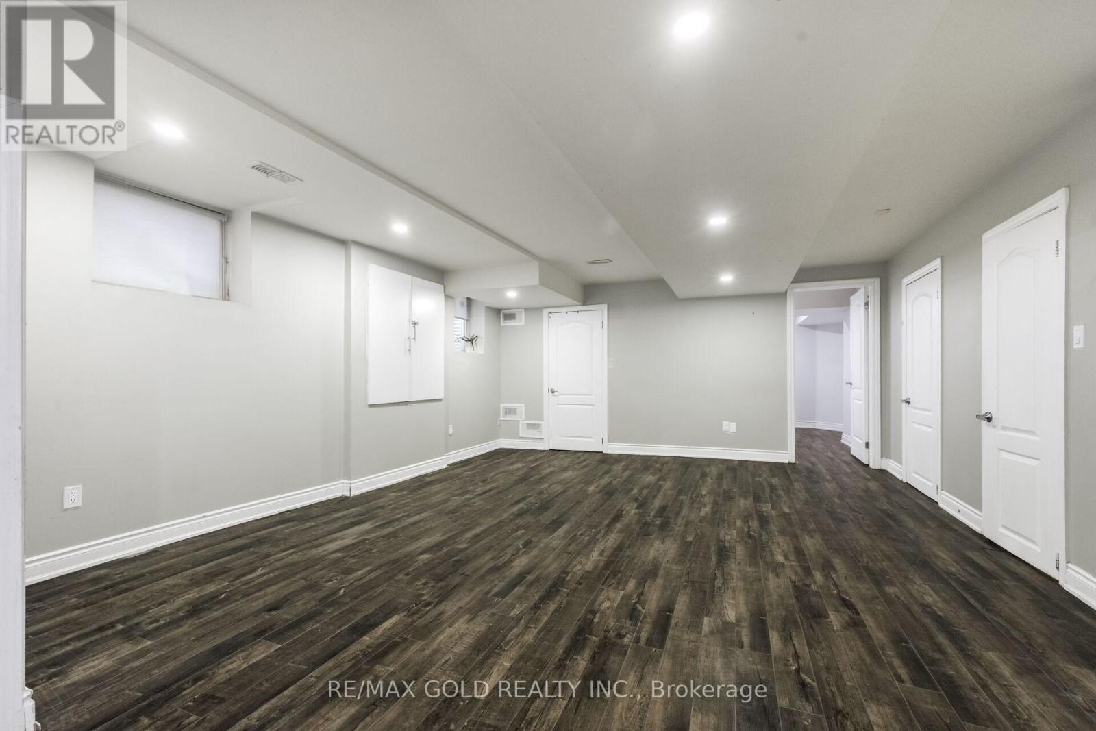 64 Strathdale Road, Brampton, Ontario  L6P 2Y4 - Photo 32 - W13138232