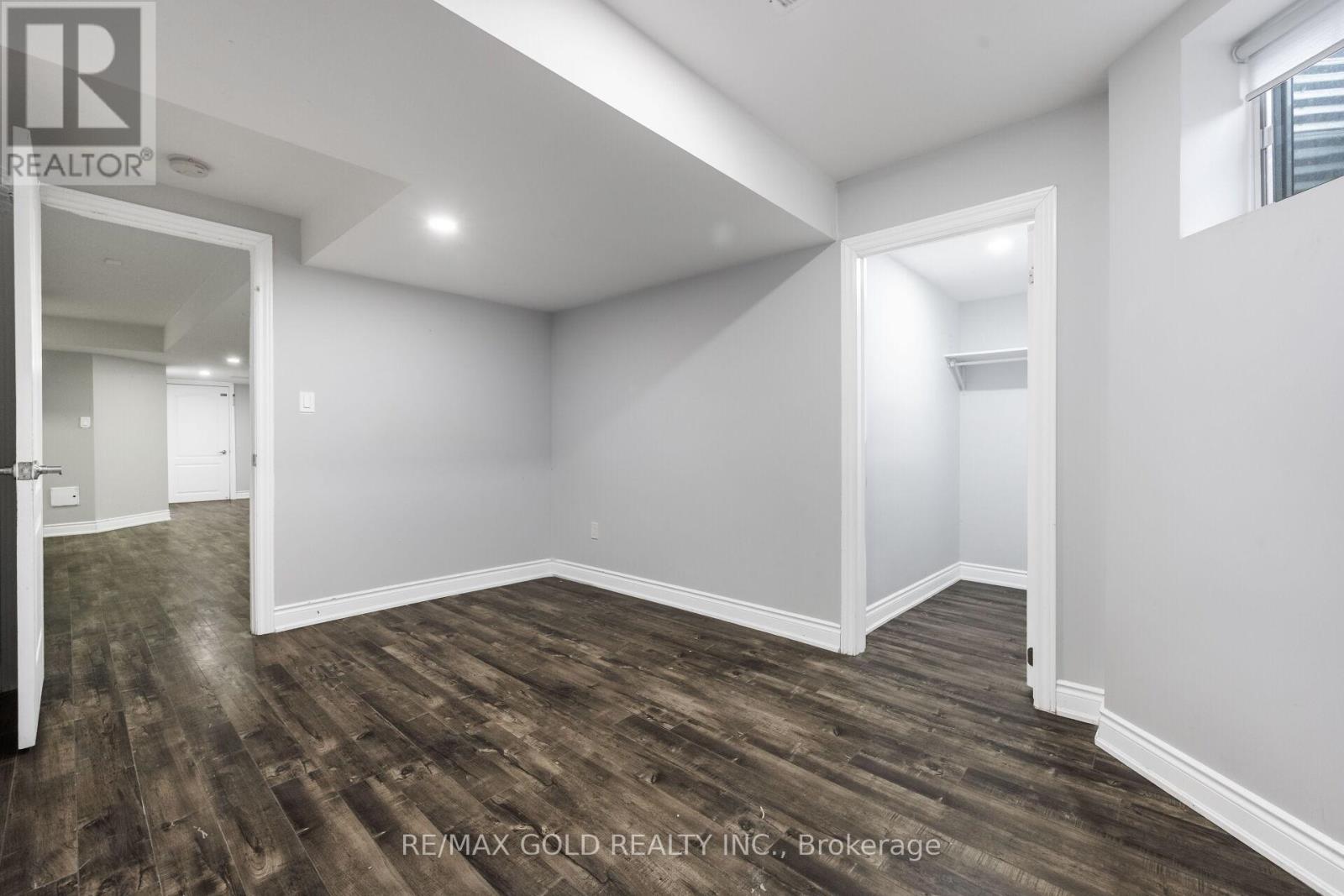 64 Strathdale Road, Brampton, Ontario  L6P 2Y4 - Photo 35 - W13138232