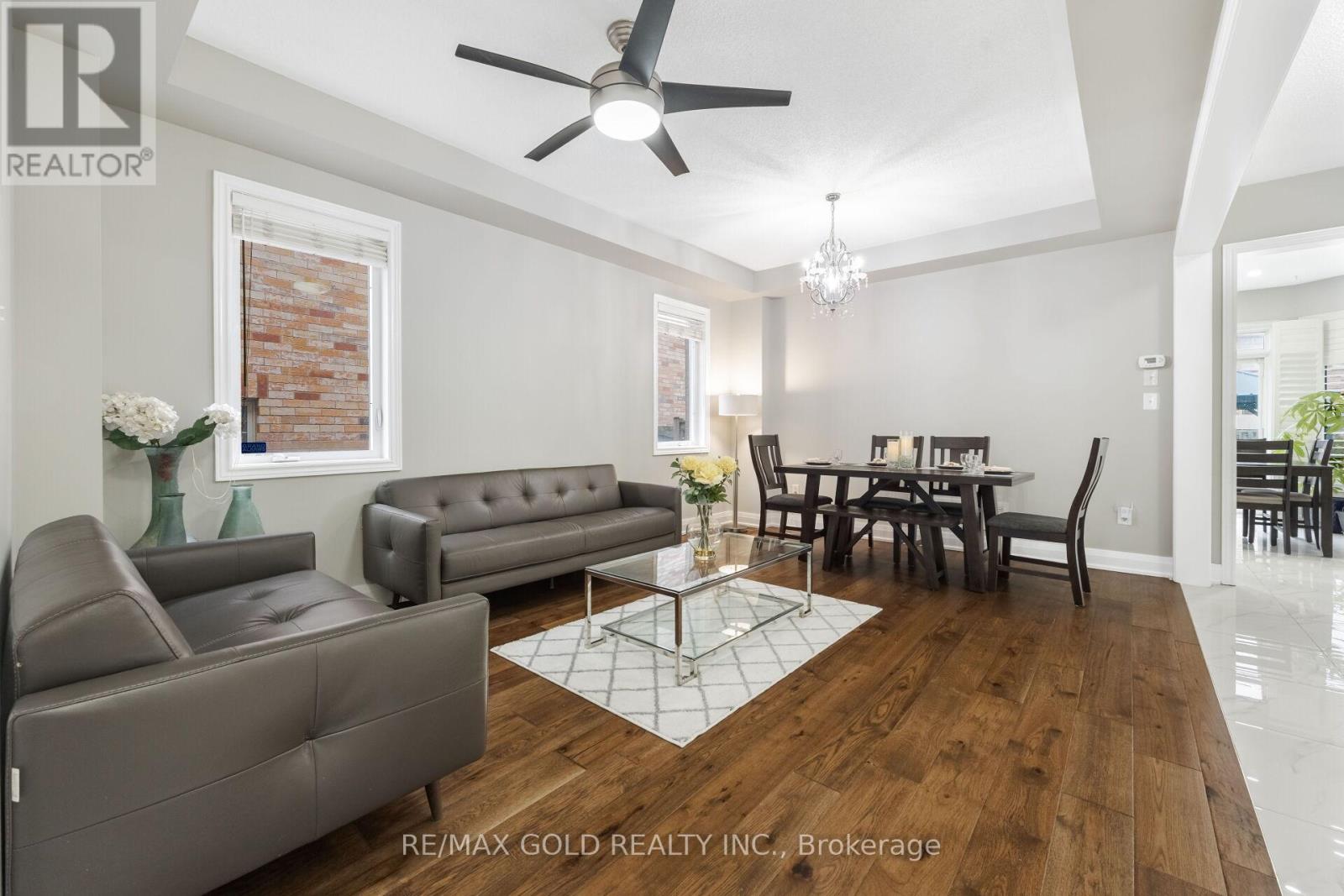 64 Strathdale Road, Brampton, Ontario  L6P 2Y4 - Photo 6 - W13138232