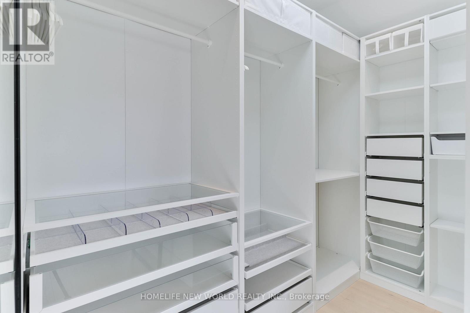 158 Alderbrae Avenue, Toronto, Ontario  M8W 4K3 - Photo 30 - W13138238