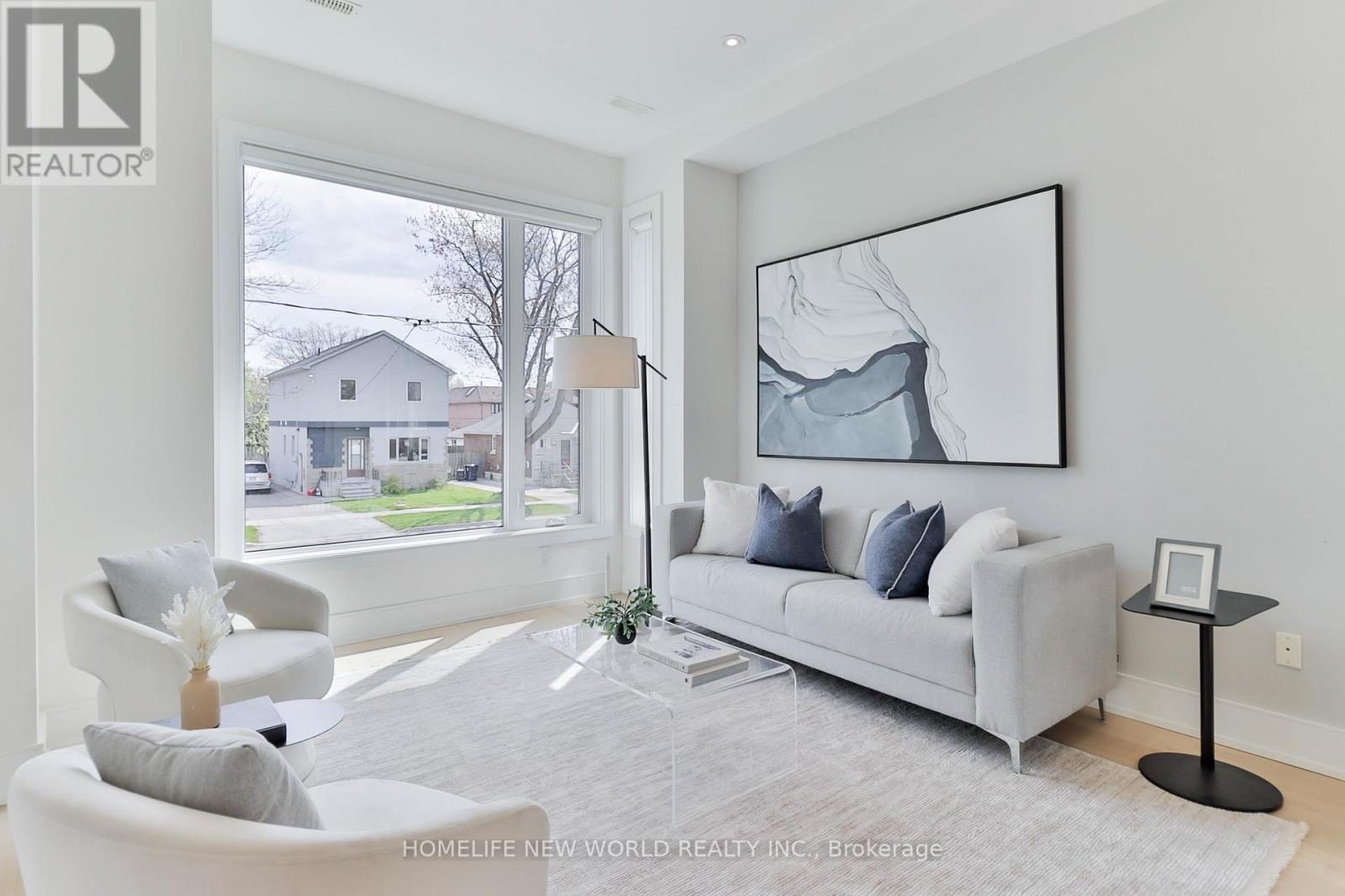 158 Alderbrae Avenue, Toronto, Ontario  M8W 4K3 - Photo 8 - W13138238
