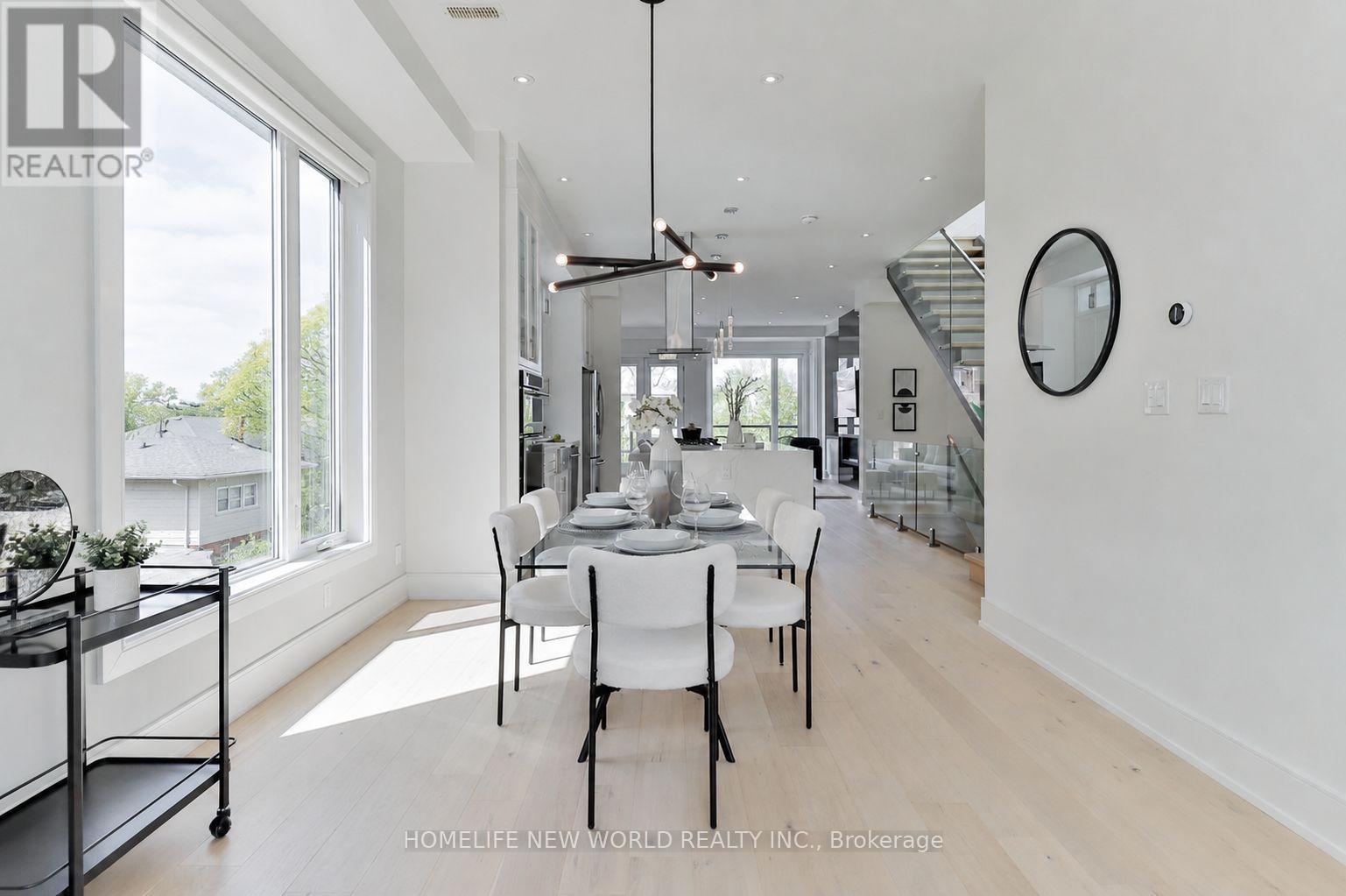 158 Alderbrae Avenue, Toronto, Ontario  M8W 4K3 - Photo 9 - W13138238