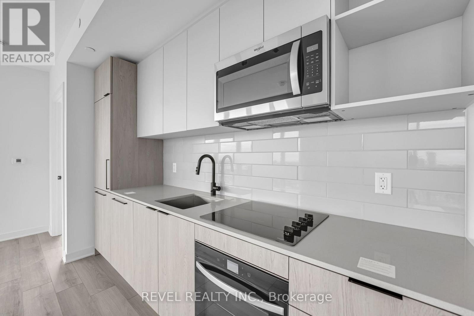 1410 - 1185 Dupont Street, Toronto, Ontario  M6H 0G5 - Photo 4 - W13138244