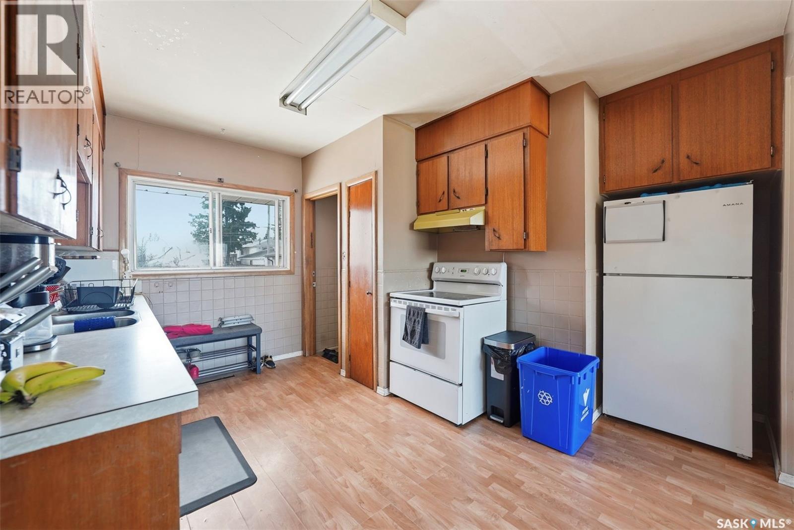 439 22nd Street E, Prince Albert, Saskatchewan  S6V 1V5 - Photo 10 - SK035915