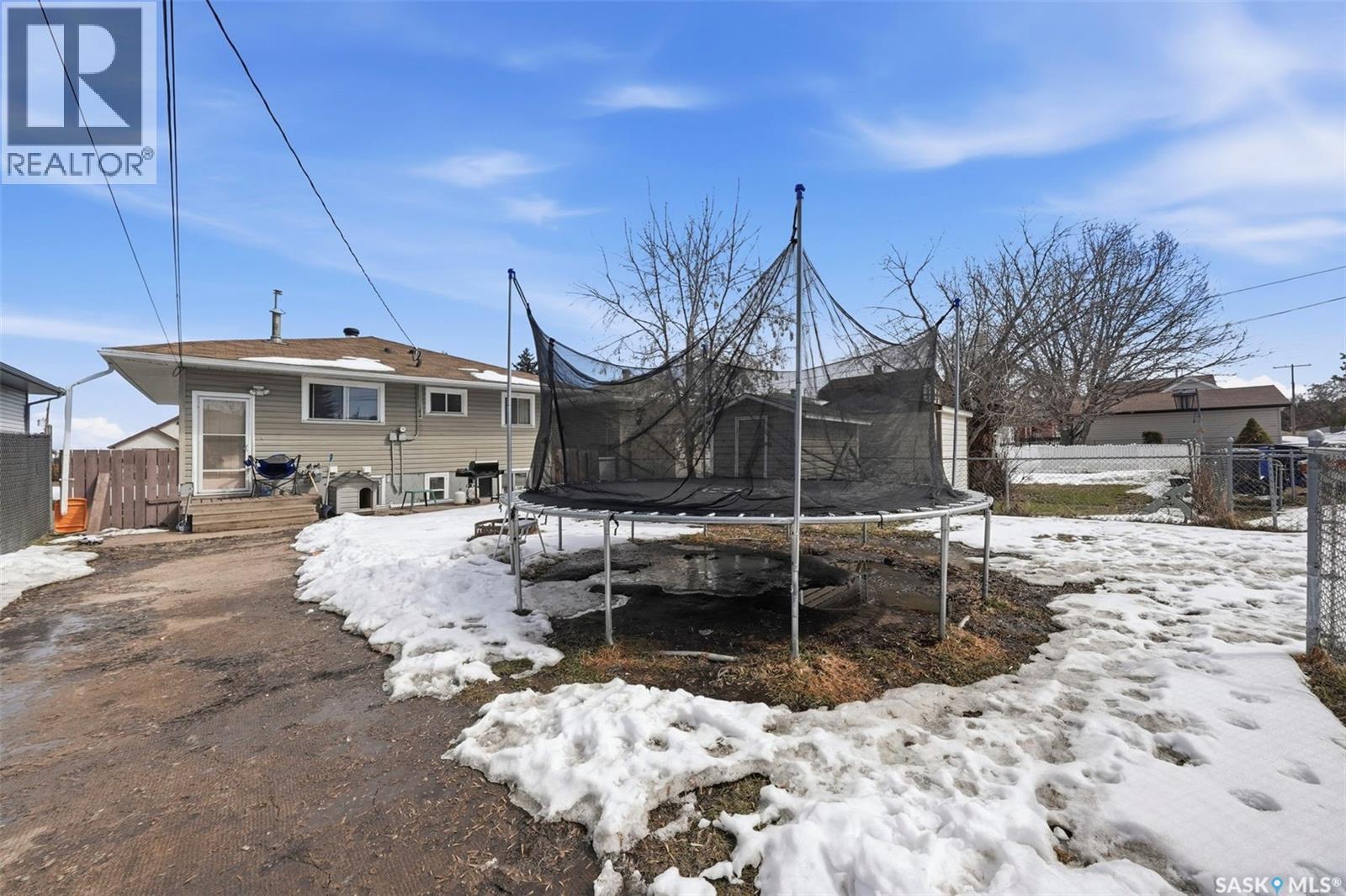 439 22nd Street E, Prince Albert, Saskatchewan  S6V 1V5 - Photo 25 - SK035915
