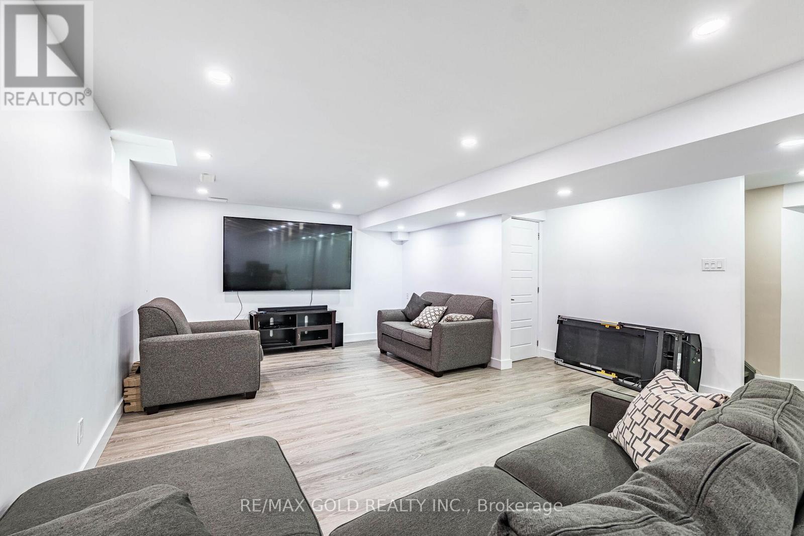 11 Ponymeadow Way, Brampton, Ontario  L6X 0M2 - Photo 30 - W13133936